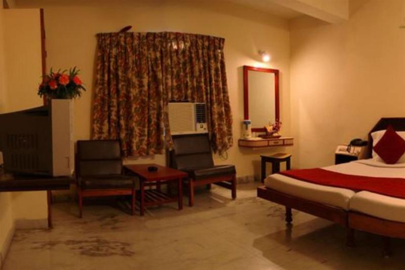 Hotel Ram International Pondicherry Exterior foto